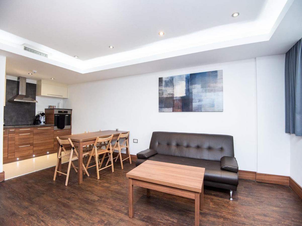 Livin' Serviced Apartments Watford  Exterior foto